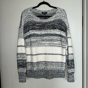 DKNY SWEATER🤍 Size:S